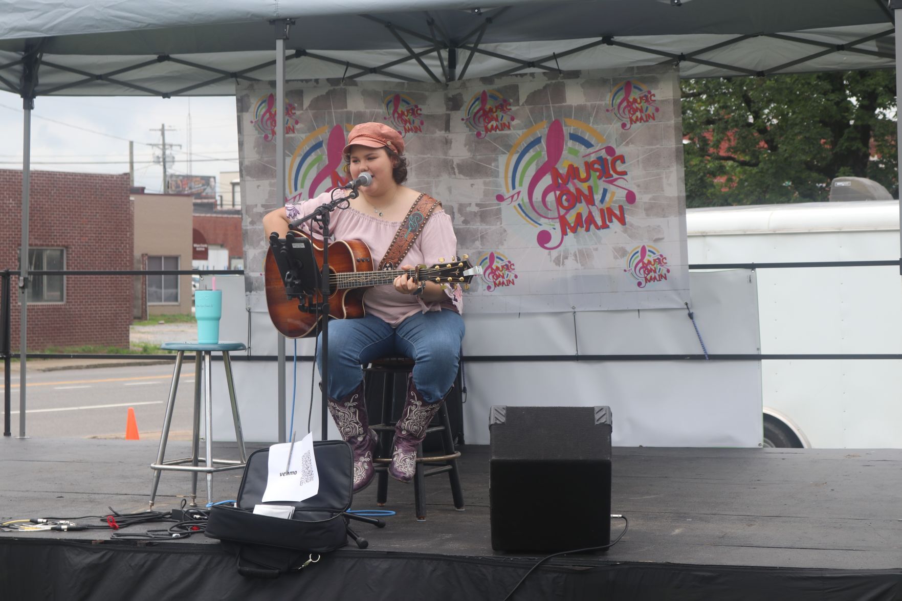 Mt. Juliet teen rocks Main Street